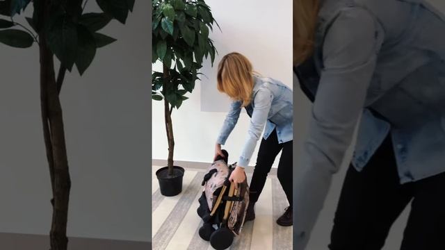 коляска складывается и раскладывается за секунду смотреть онлайн