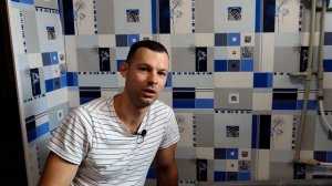 Как установить плинтус ровно на неровных полах и стенах (Часть 1)