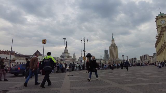 [4K] Walking Moscow streets | Krasnoprudnaya & Kalanchevskaya