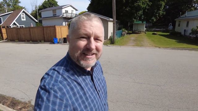 Learn the English Phrases TO DO THE TRICK and TO PLAY A TRICK смотреть онлайн