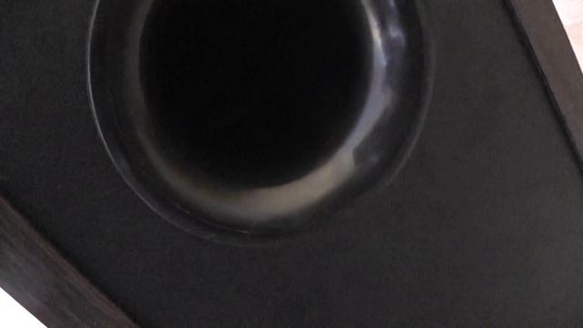 MISSION M35i świszczący bass reflex смотреть онлайн