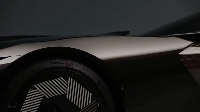Wild Roadster with a Variable Wheelbase! 2024 AUDI S8 SKYSPHERE The Audi Car of the Future in Detai смотреть онлайн