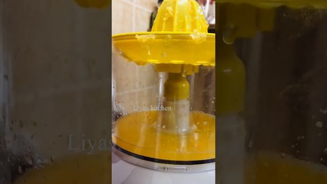 Fresh orange juice making with juicer #shortvideo, #short, смотреть онлайн