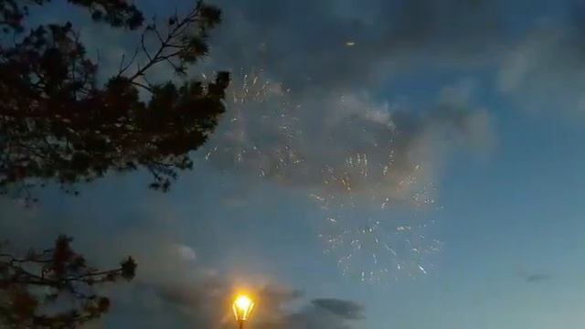 Салют день города Новосибирска 2019!!! Речной вокзал!!!)))(2) смотреть онлайн