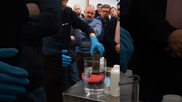 демонстрация химической продукции STEELGUARD на мастер-класе в Санкт-Петербурге #shorts #нержавейка смотреть онлайн