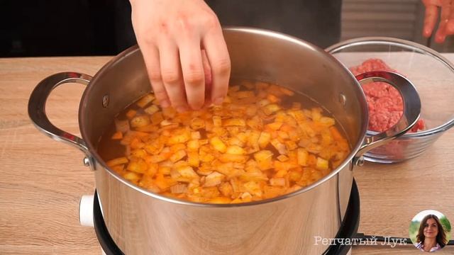 Яркий и полезный суп из чечевицы и фрикадельками в турецком стиле смотреть онлайн