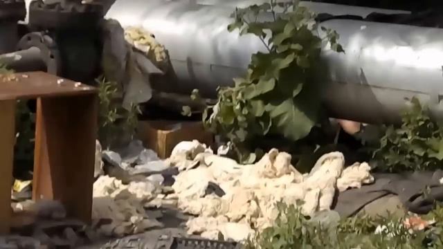 Бомжи возле детского садика РЖД №153 Челябинск смотреть онлайн