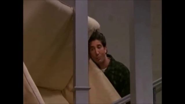 Friends Funny Scene - PIVOT!!!!! смотреть онлайн