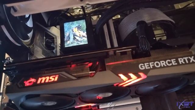MSI GeForce RTX 4080 Gaming X Trio-Подсветка2 смотреть онлайн