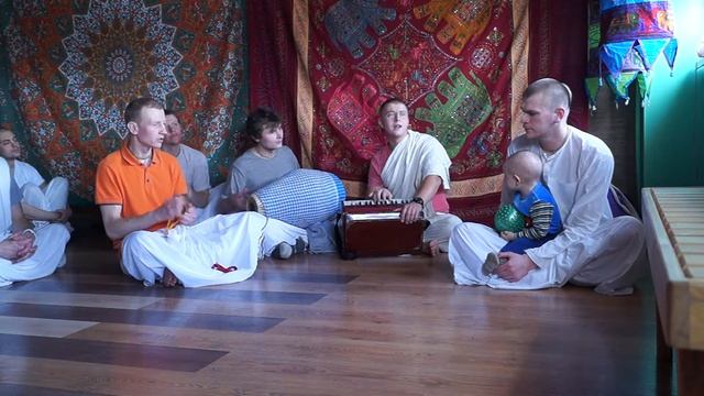 Шри Нрисимха Пранама. Никита прабху. 4.03.18 смотреть онлайн