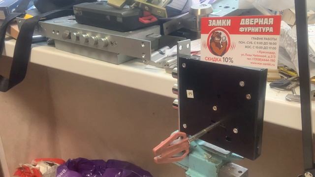 Вскрытие замка MASTER LOCK крючками Краснодар смотреть онлайн
