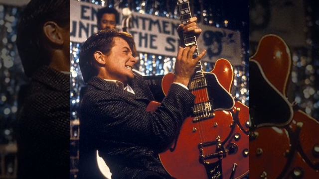 Back to the Future - Johnny B. Goode (Bass Boosted) смотреть онлайн