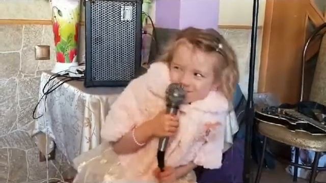 Я люблю свою бабушку очень Настя Корепова смотреть онлайн