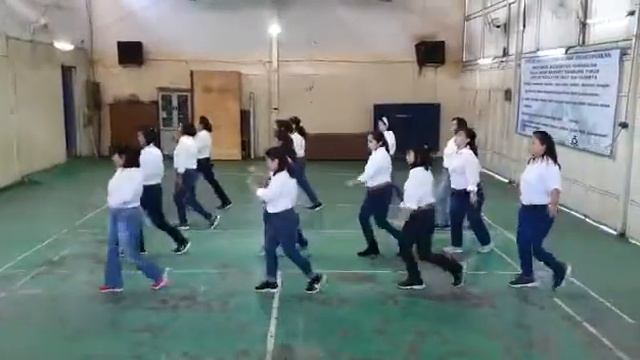 Bachata Kay One Line Dance смотреть онлайн