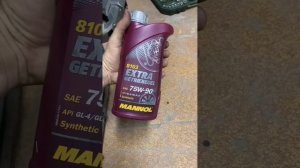 Меняем масло в редукторе Suzuki Skywave/Burgman K7 250/400 2009г.в #burgman #skywave #cj46 #suzuki