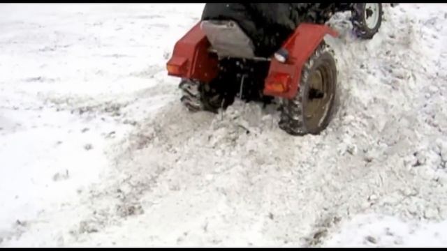 Минитрактор Уралец-180 (220) с блокировкой дифференциала смотреть онлайн