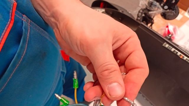 Carmega Raven снимаем гайку мотор колеса через фишку смотреть онлайн