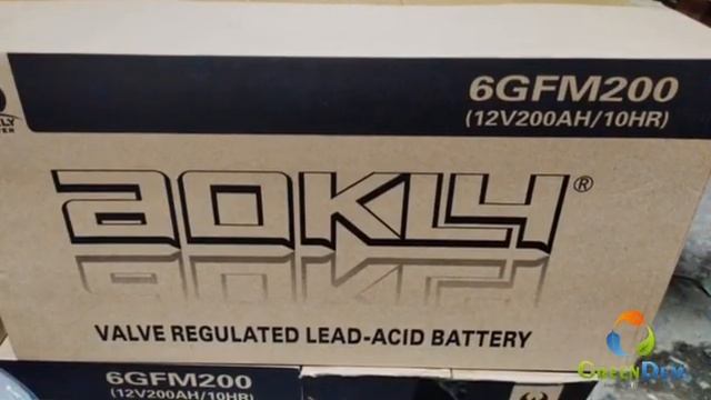 Завезли солнечные аккумуляторы