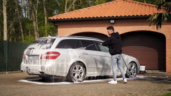 Dirty Mercedes Interior & Exterior Wash - Auto Detailing