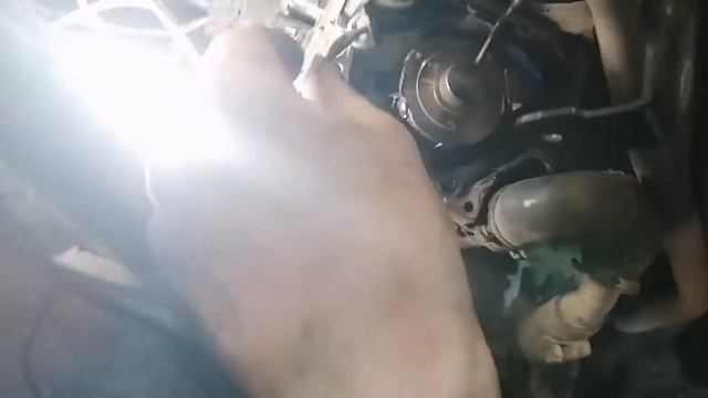 Замена/чистка сеточки-испарителя на WEBASTO Termo Top C/Туарег 2.5 2005 смотреть онлайн