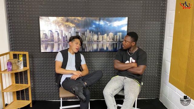 Ho iniziato a lavorare quando avevo 9 anni! TonyVibes Intervista Pandaboi (TIKTOKER) смотреть онлайн