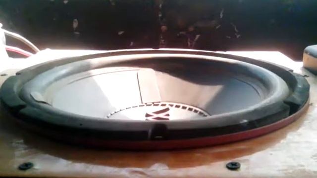 WOW 500 watt сабвуфер смотреть онлайн