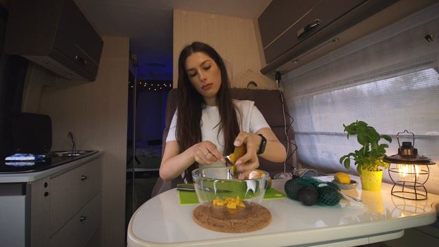 [37] Van Camping near the Lake in Stormy Weather | Cooking and Anxiety Relief | Soothing смотреть онлайн