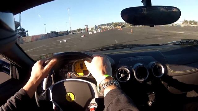 David's Ferrari laps смотреть онлайн