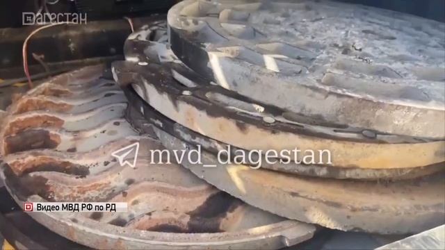В Махачкале задержан подозреваемый в краже люков смотреть онлайн