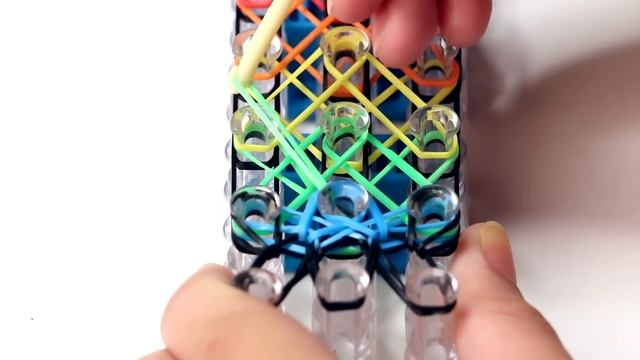 Rainbow Loom English - FEATHER - Loom Bands, easy, how to, DIY смотреть онлайн