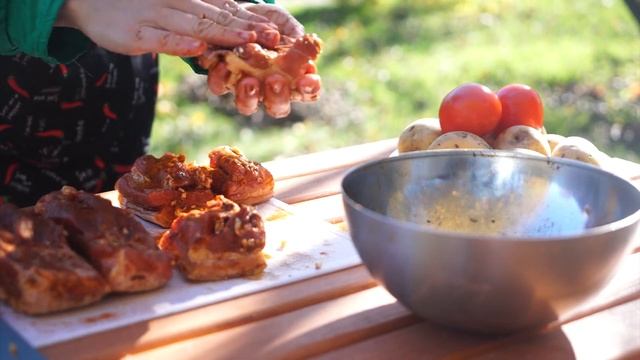 Сало ! Копченное в Тандыре - такого вы ещё не ели!! смотреть онлайн