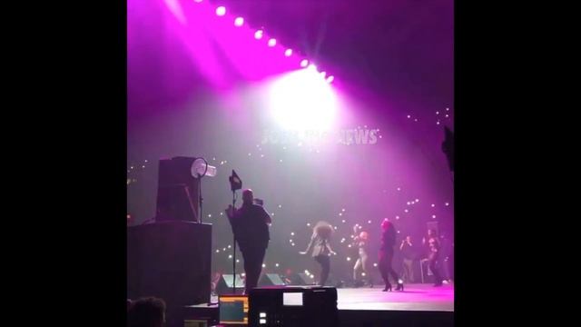 CARDI B PERFORM AT GOLDEN STATE WARRIORS ORACLE ARENA смотреть онлайн