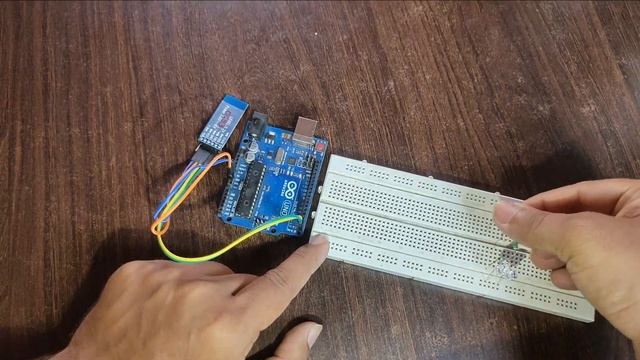 Arduino Bluetooth android-LED controller project смотреть онлайн