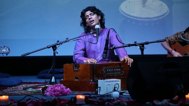 Битту Маллик / Bittu Mallick "Туми Бажа ре Мана / Tumi Bhaja re Mana" Moscow, may 2013 смотреть онлайн