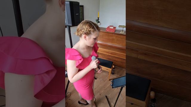 Home - Edith Whiskers Hochzeitssängerin Lübeck Cover смотреть онлайн