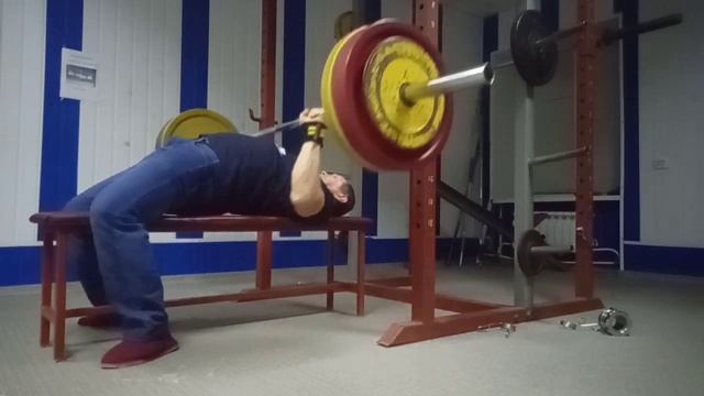 жим лёжа 120х7 смотреть онлайн