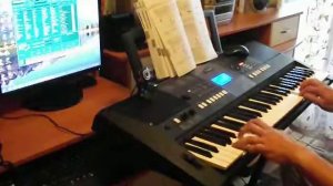 Yamaha PSR E 423( Absynth 5).AVI