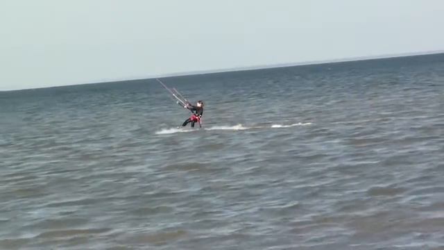 Катание на кайте :) смотреть онлайн