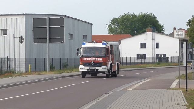 ELW 1 + TLF 16/25 Freiwillige Feuerwehr Könnern смотреть онлайн