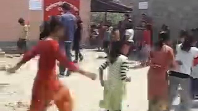 Extra Activities in Landless community смотреть онлайн