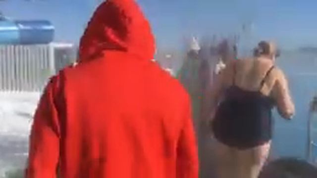 Мы и дачи. Праздничные выходные в Калуге. смотреть онлайн