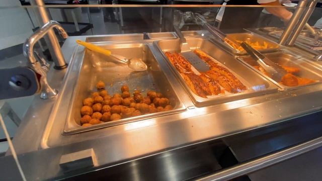 Vancouver NEW Apartment Tour | First Time EATING at IKEA смотреть онлайн