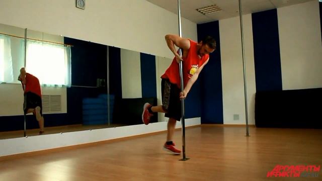 Трюки на пилоне, Алексей Русаков смотреть онлайн