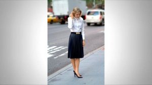 Юбки плиссе ниже колен. С чем носить юбки плиссе в 2023. Красивые фото