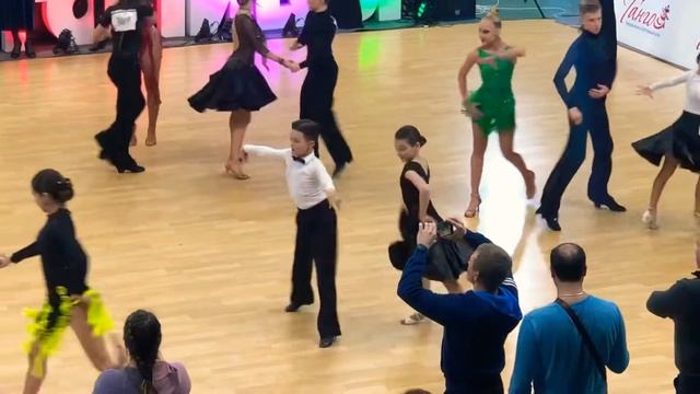 Золото Столицы 2019 Марат Демидов - Мария Пышная Юниоры 1 Д Финал Ча-Ча смотреть онлайн