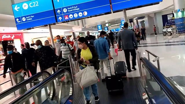 Spirit Of Dubai International Airport DXB 4K Virtual Walking Tour Terminal 1-3 UAE#KMHO VLOG смотреть онлайн
