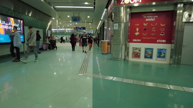 Baniyas Square Metro Station ?? Dubai Walking Tour 2023