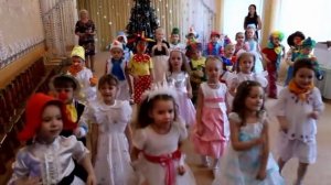 детский танец «Новогодние игрушки»