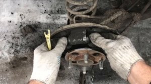 Замена задних барабанных колодок на Kia Rio и Hyundai Solaris