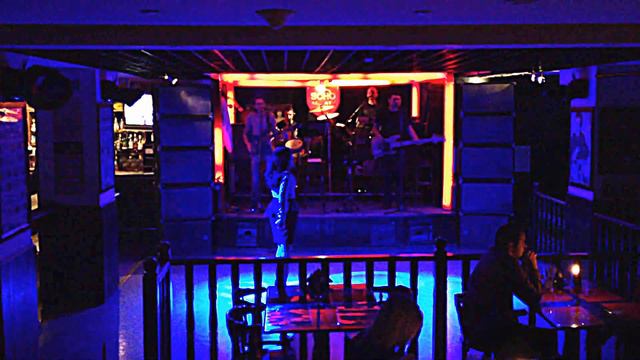 Def Leppard - Hysteria (Cover by Angry Ants) Live in Soho Almaty Club смотреть онлайн